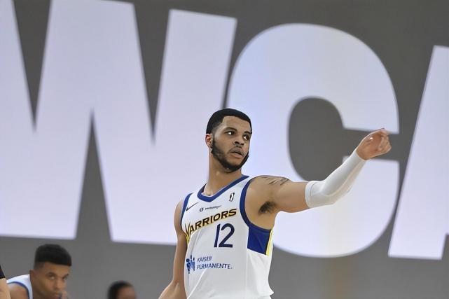 九游体育-里尔窗口期远射贴柱，志在NBA季后赛名次提升，信心回归，纪律约束更严格的简单介绍